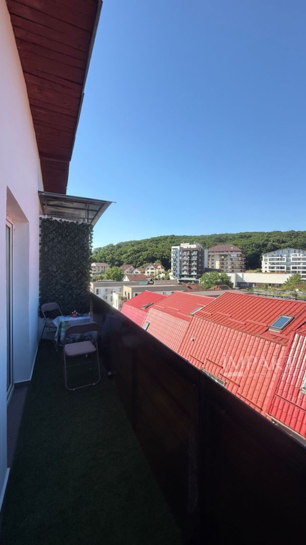 Apartament pe 3 niveluri cu 3 camere si pod amenajat in Manastur - Poză 13