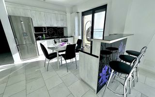 Apartament 2 camere Vila Sophia 1 - Vedere frontala la lac - - Poză 8