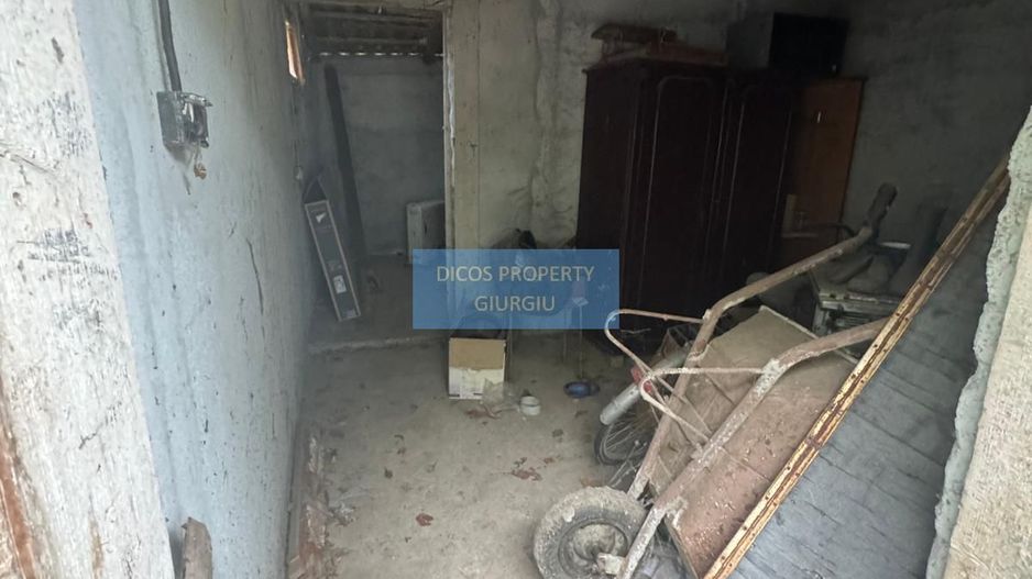 Casă de vânzare pe strada Sabarului - Poză 10