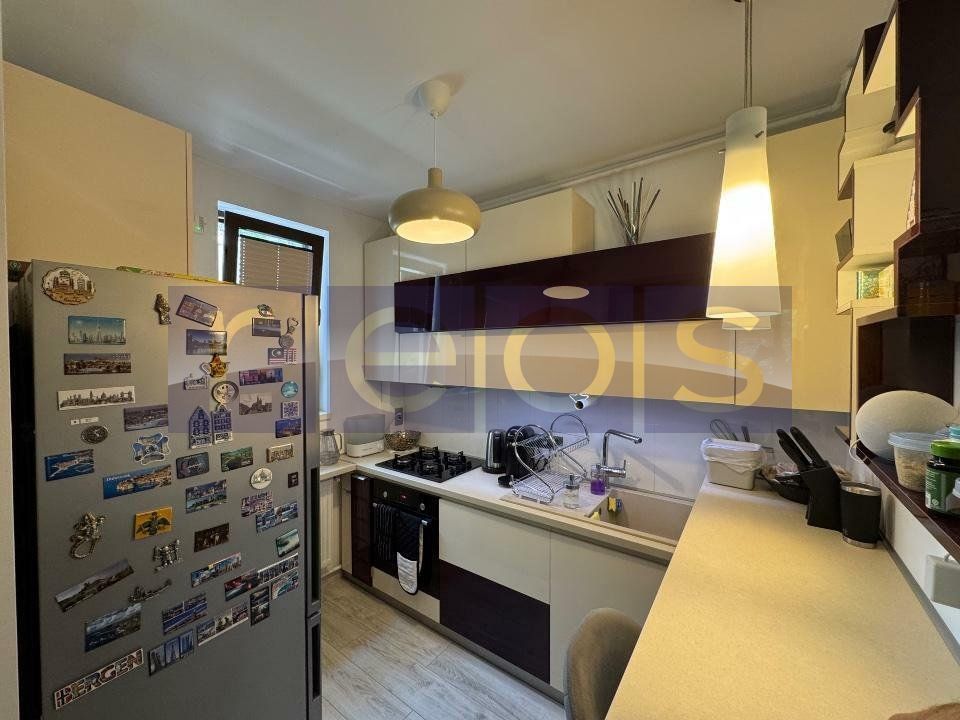 VANZARE  3 CAMERE- MOBILAT-UTILAT- Decebal/Alba Iulia + 2 locuri parcare - Poză 6