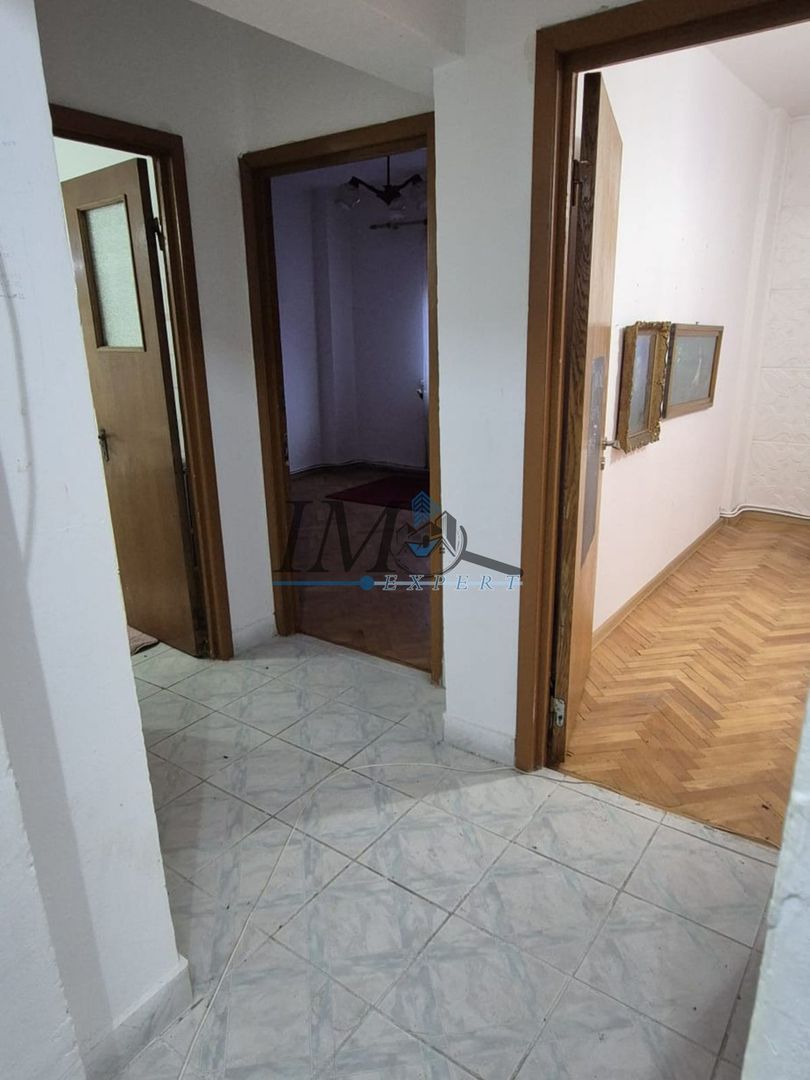 Apartament cu 4 camere de vanzare in Blaj - Poză 5