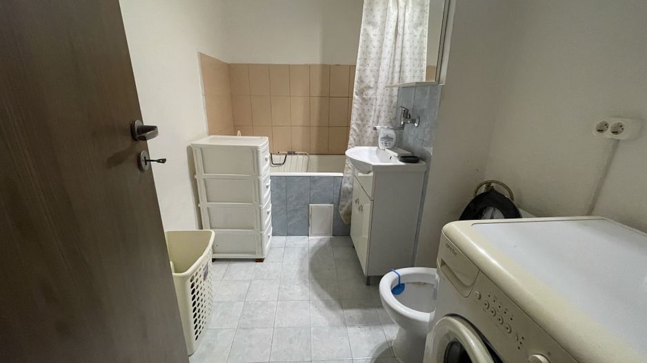 Apartament 2 camere,etajul 1,doua balcoane -zona Bucovina - Poză 11
