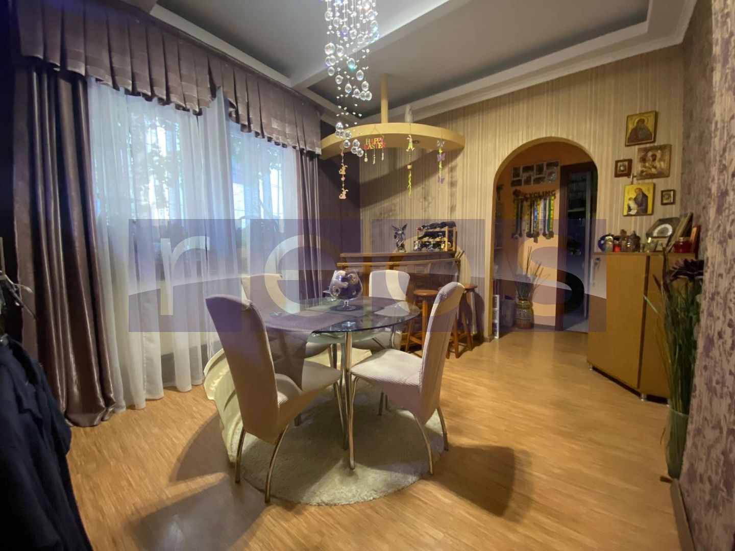 VILĂ CU 2 APARTAMENTE ZONA POLONĂ - Poză 1