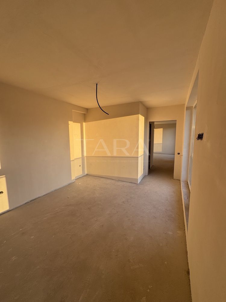 Apartament de vânzare. Mărăști, 3 camere, semifinisat, 21 mp terasă. - Poză 3