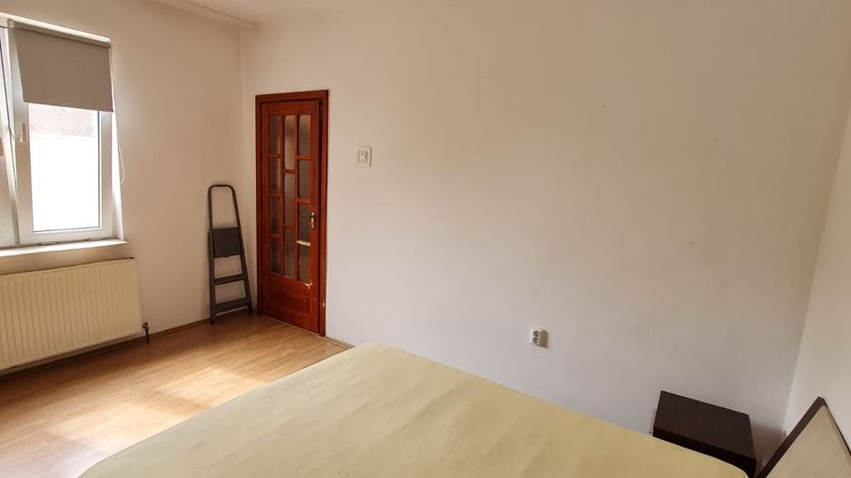 Casa cocheta zona Lipovei - Poză 8