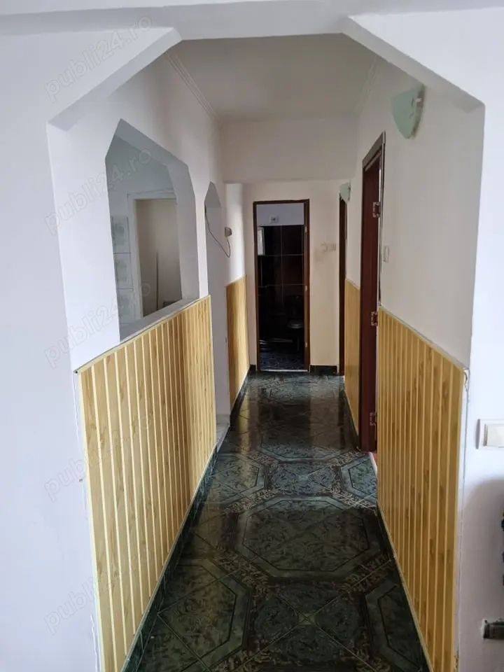 BRASADAS vinde ap 3 cam etaj 4/4 70mp Micro 16. - Poză 4
