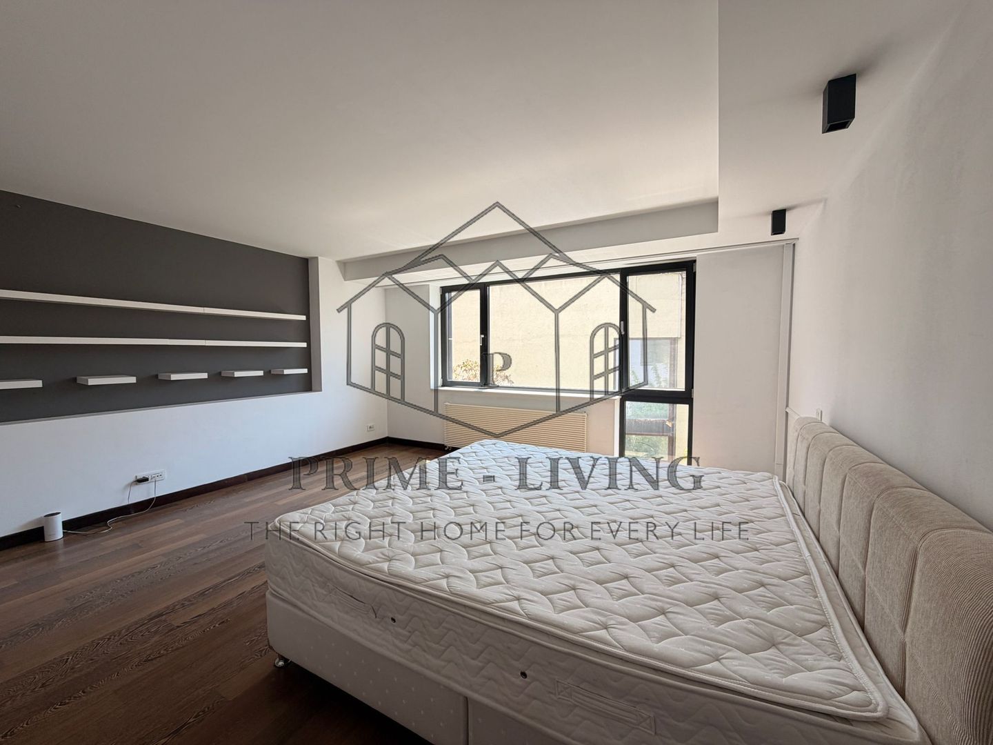 APARTAMENT SUPERB LA VANZARE SI INCHIRIERE PE STRADA RAHMANINOV - Poză 5