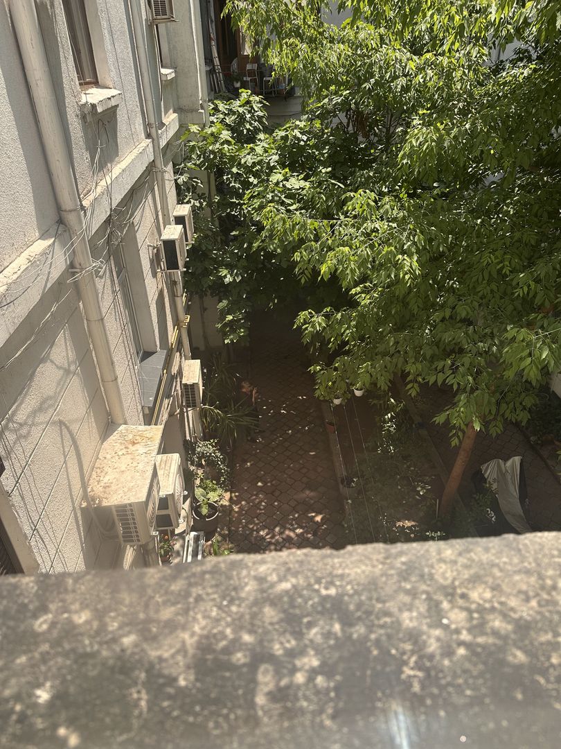 Apartament 2 camere - baie si bucatarie separate, singur pe etaj. - Poză 10