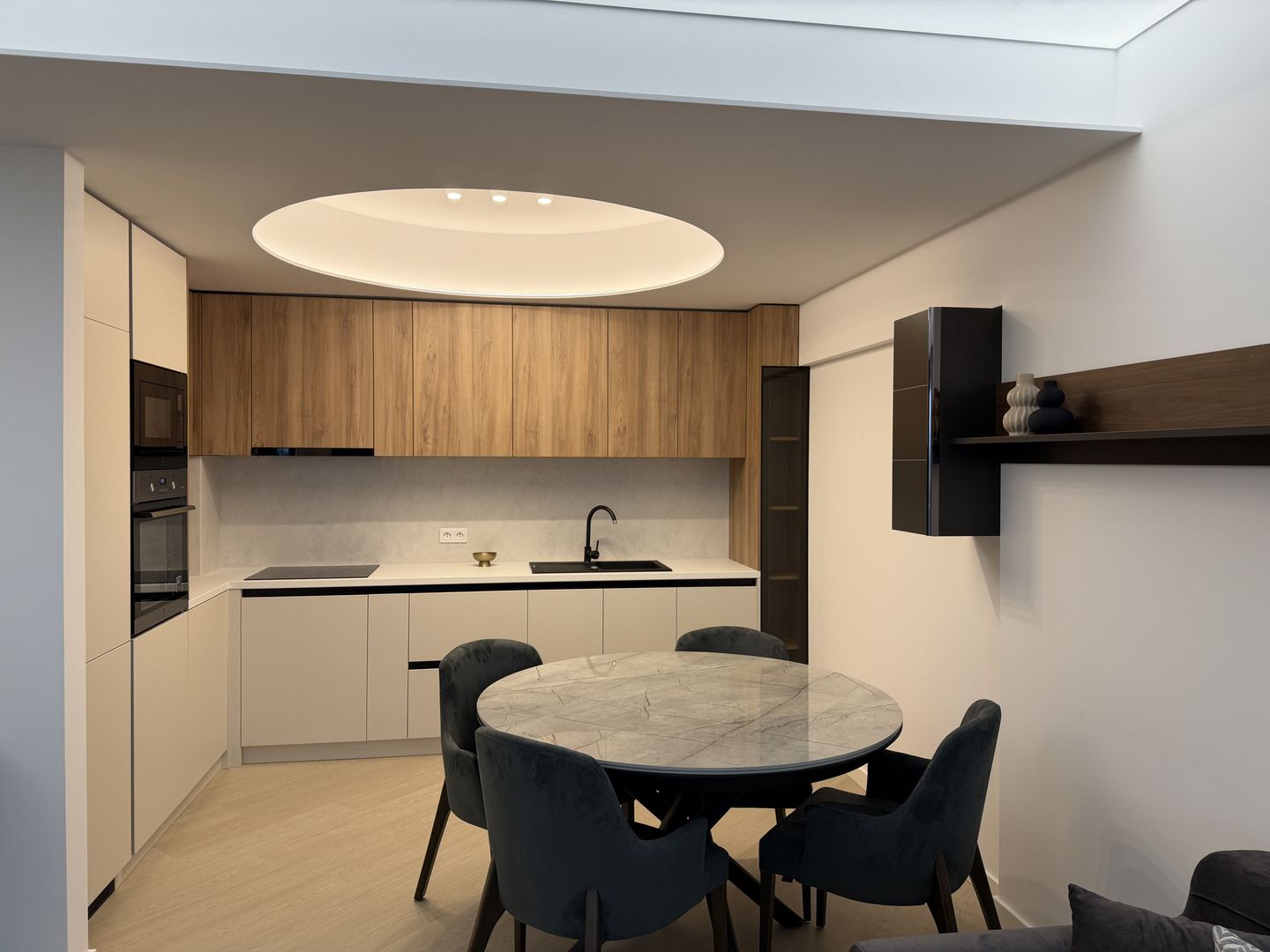 PRIMA INCHIRIERE | CORTINA PIPERA | PARCARE SUBTERANA | - Poză 2