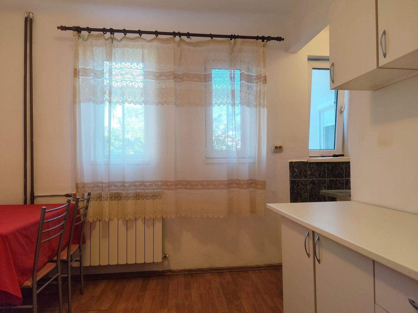 Apartament 2 camere central, langa Podul Decebal, Oradea - VANZARE - Poză 6