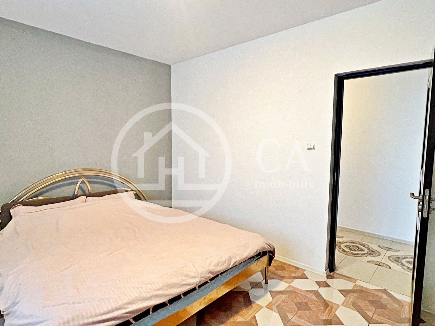 Casa cu 4 camere de vânzare in Tårian, Oradea - Poză 11