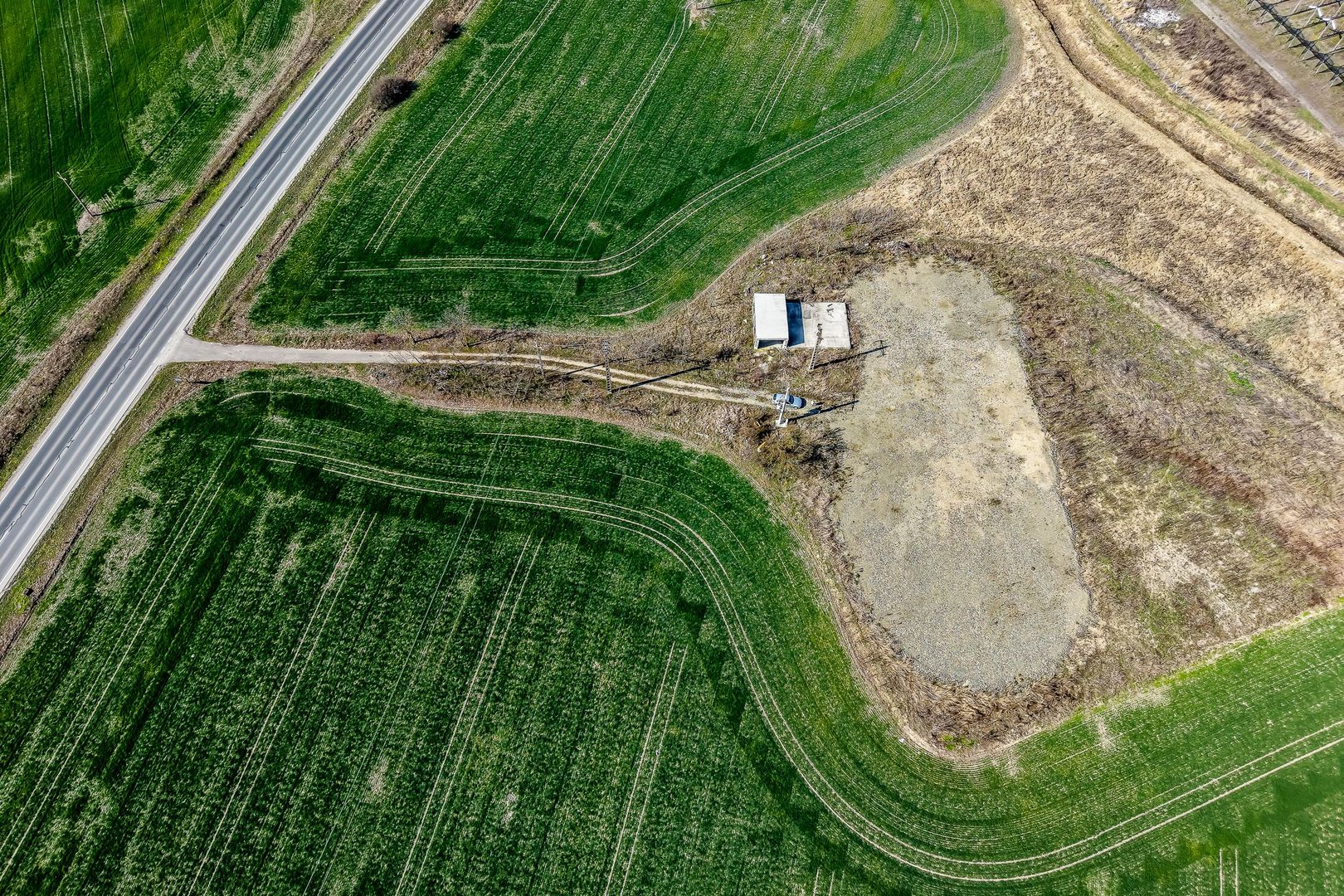 🌟 Oportunitate Investiție! Teren Intravilan zona service DAF vest 🌟 - Poză 2