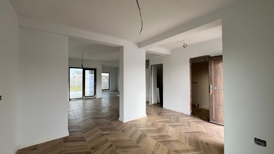 Duplex Dumbravita in curs de finalizare - Poză 6