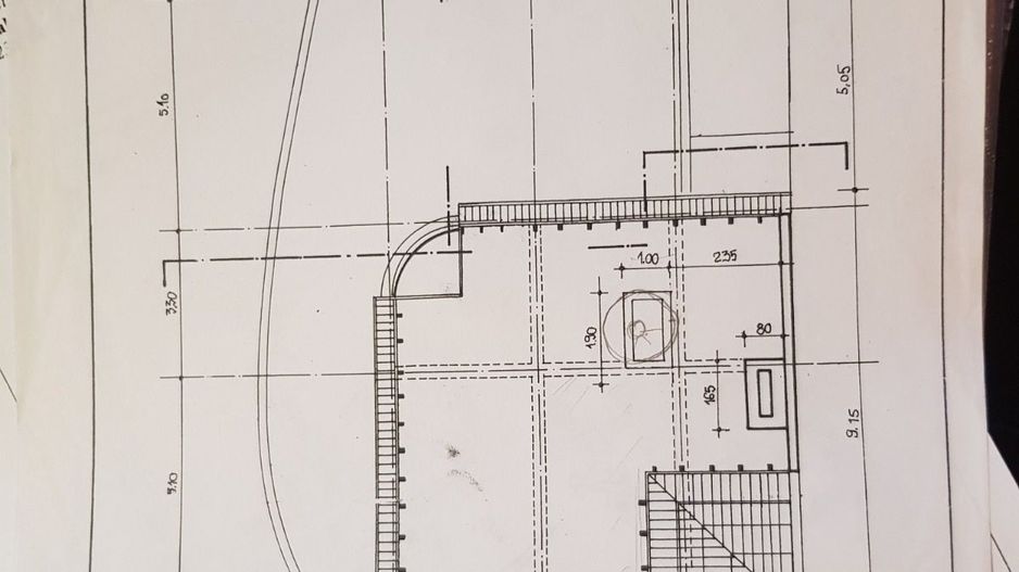 Imobil cu 8 camere, terasă de 60 mp, situat în centrul orașului - Poză 13