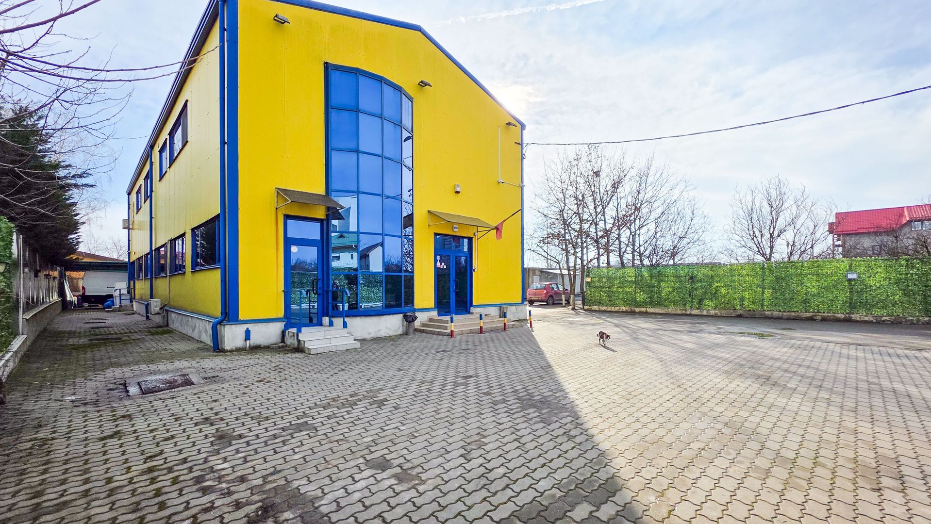 Spațiu industrial–afacere catering la cheie, teren&hală 750 mp S+P+1E - Poză 2