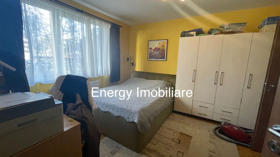 Apartament cu 3 camere, zona Aleea Carpați - Poză 4