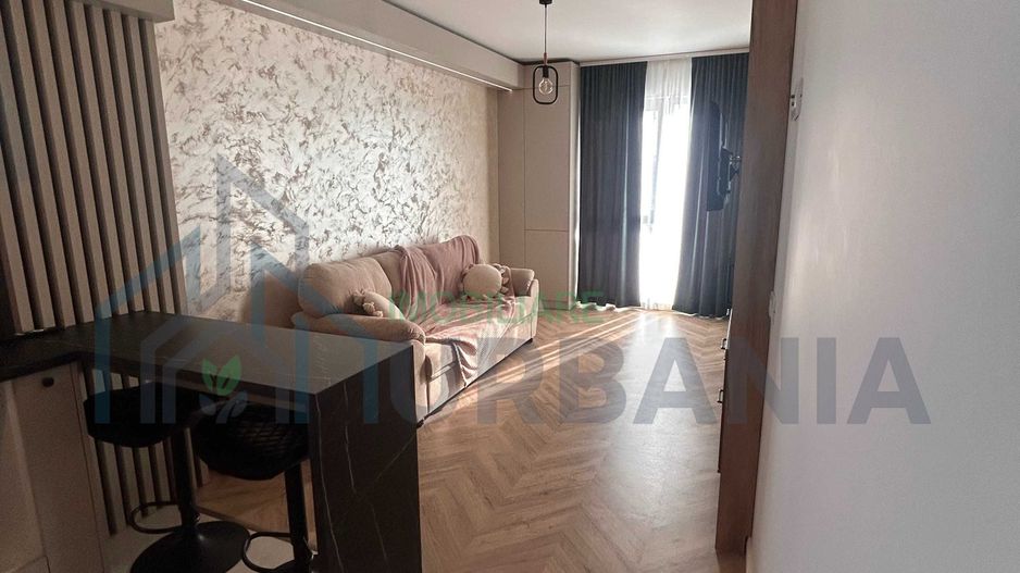 Inchiriez apartament 2 camere - Poză 1