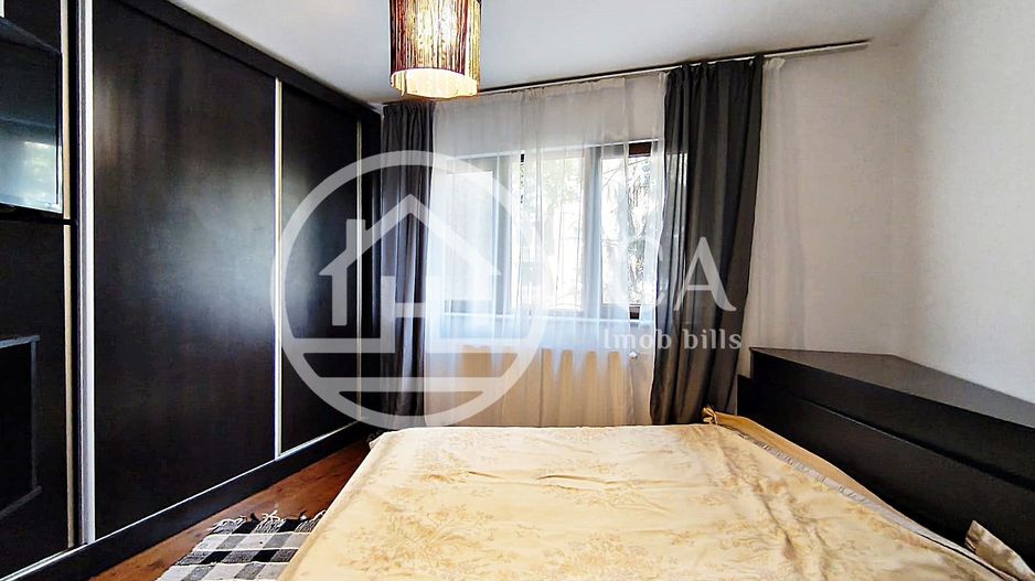 Apartament de închiriat cu 4 camere în zona Rogerius, Oradea - Poză 2