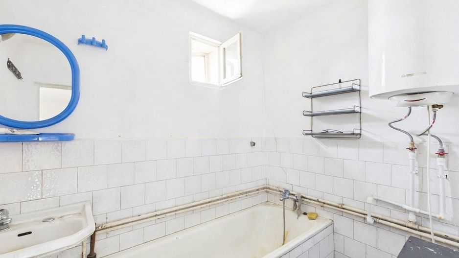Casă Tileagd, 25 km Oradea, teren 328 mp - Poză 18