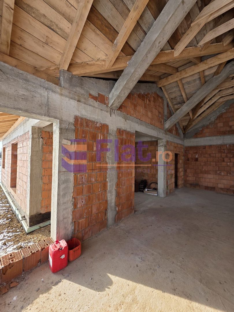 Proiect Casă spațioasă de vânzare – 4 camere  Ghimbav, Brașov - Poză 3