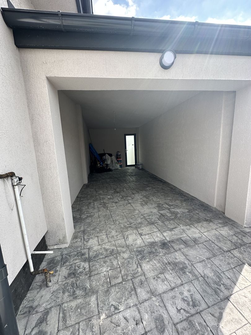 CASA INDIVIDUALA BRAGADIRU, TOATE UTILITATILE, CURTE 340 MP, COMIS 0% - Poză 12