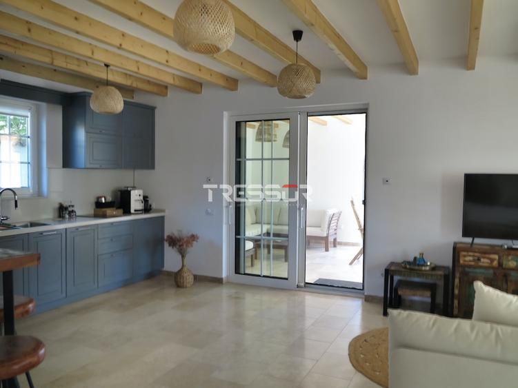 CASĂ DE VACANȚĂ ÎN STIL MEDITERANEAN – ÎNTRE 2 MAI ȘI VAMA VECHE - Poză 6