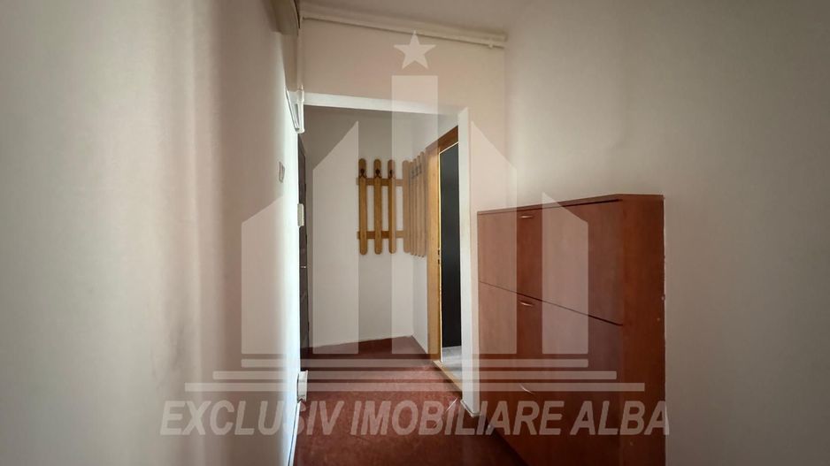 Apartament 3 camere | De vanzare | 70 mp | Etaj 1 | Renovat | Cetate - Poză 4