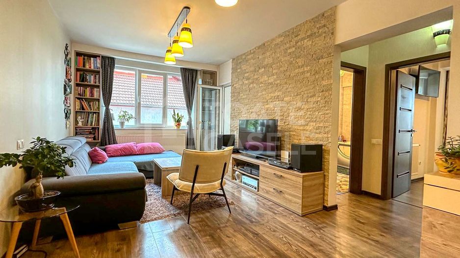 Apartament cu 3 camere, mobilat, utilat, zona Hotel Ramada - Poză 1