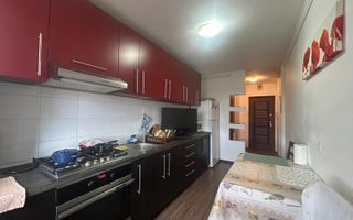 Garsoniera 45 mp cu balcon, mobilata, utilata - zona Lazaret - Poză 5