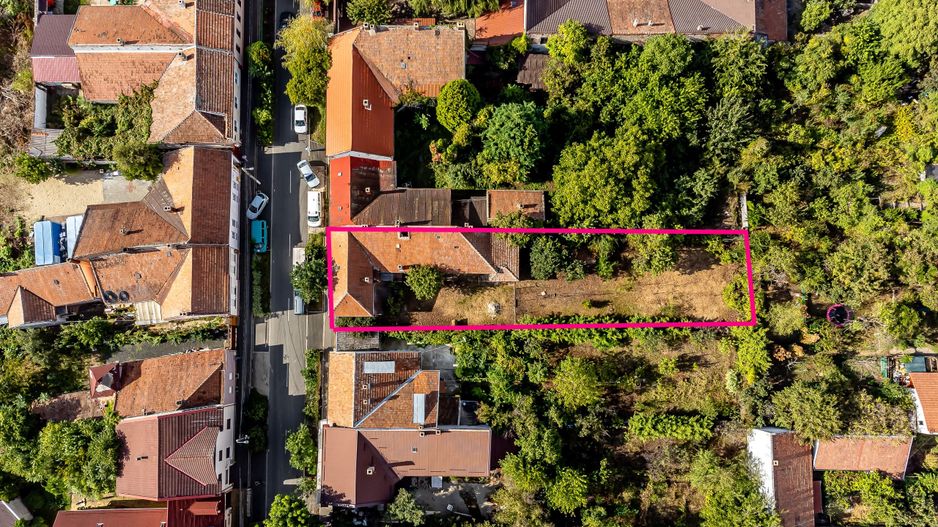 Proprietate REZERVATĂ! Casă din centru în Arad. - Poză 6