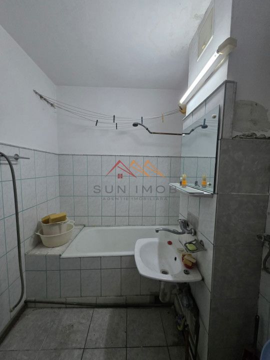 Apartament 2 camere, ultracentral, etaj 1/4, centrala termica, Campina - Poză 7