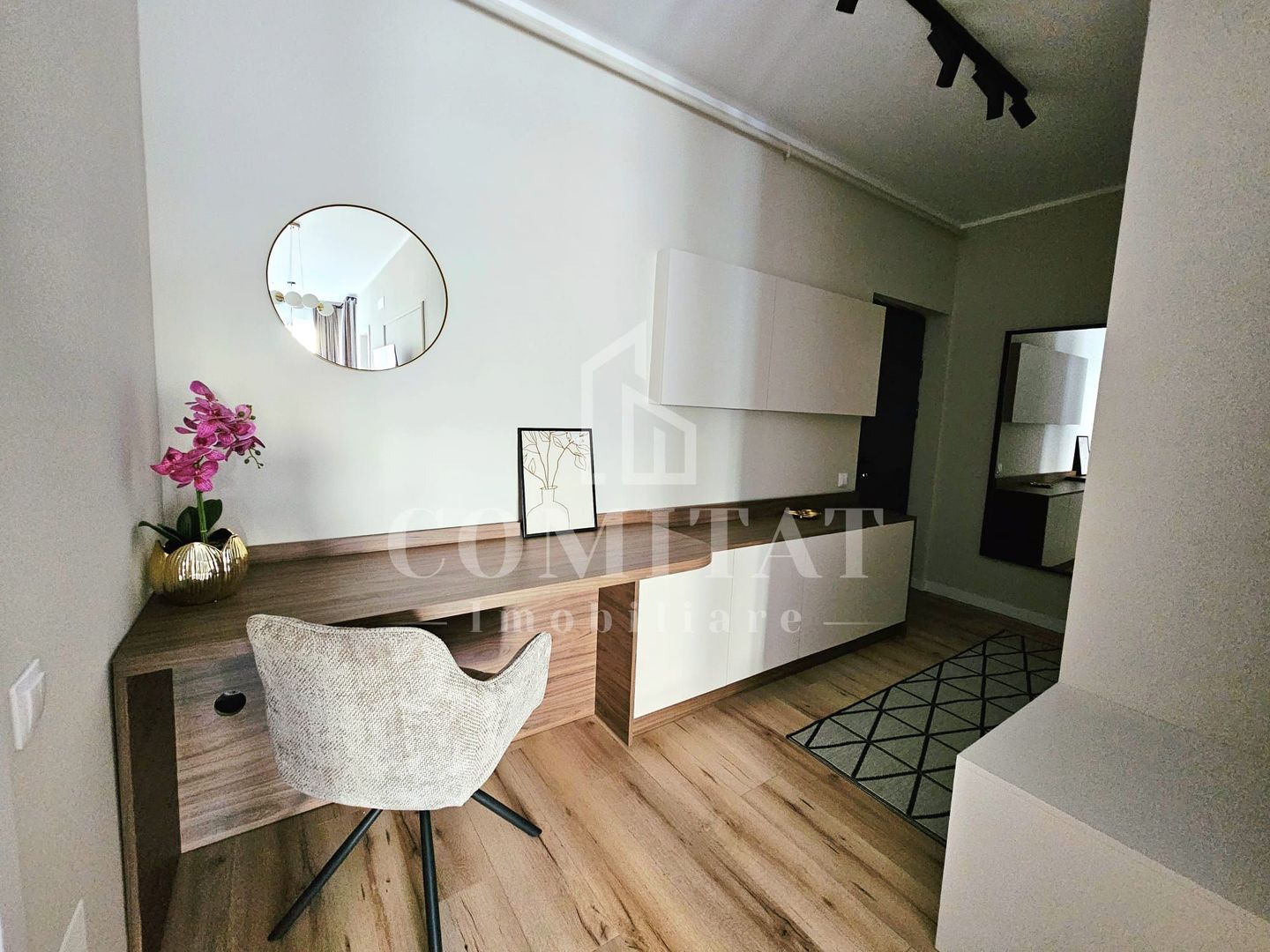 Apartament ultrafinisat | Etaj intermediar | Zona Str Tineretului - Poză 18