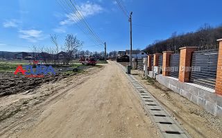 AZURA IMobiliare - Teren Bascov 2km de Giratoriu - Poză 3