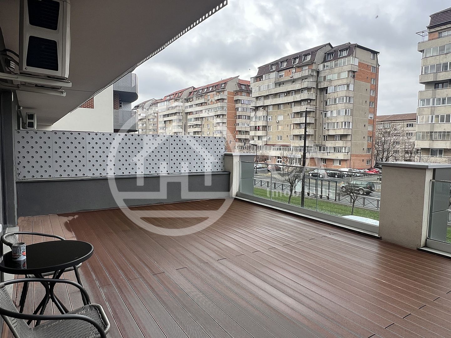 Apartament modern cu 2 camere de vanzare in Luceafarul, Oradea - Poză 12