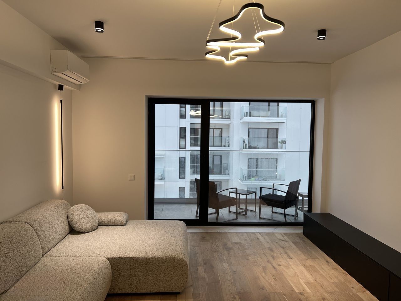 Apartament 2 camere | One Cotroceni | - Poză 1