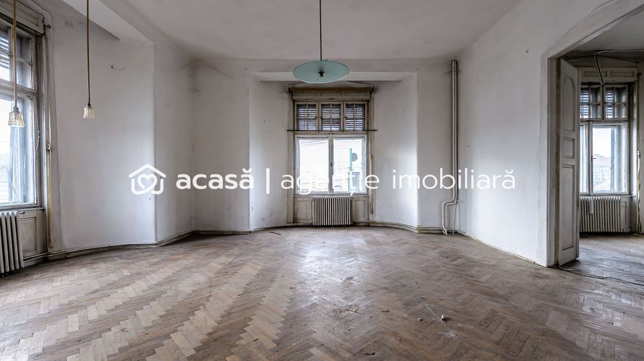 VÂNDUT! Apartament 4 camere, etaj 1, în Palatul Steiner, Arad - Poză 9