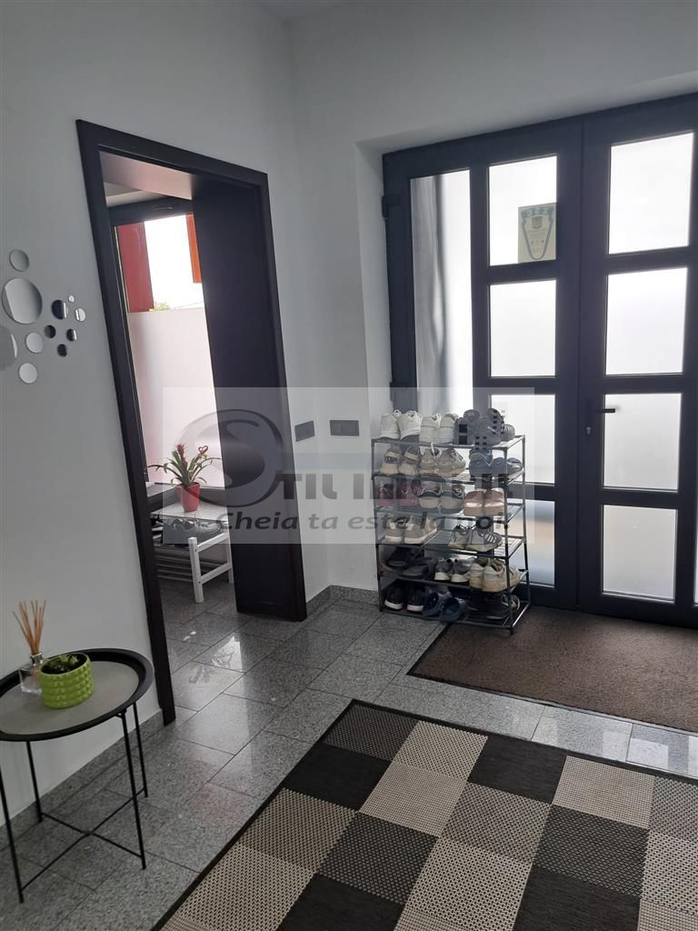 CASA DE INCHIRIAT BUCIUM - 4000 - Poză 24