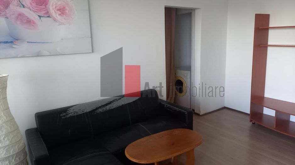 Apartament 2 cam.  semidecomandat - Poză 1