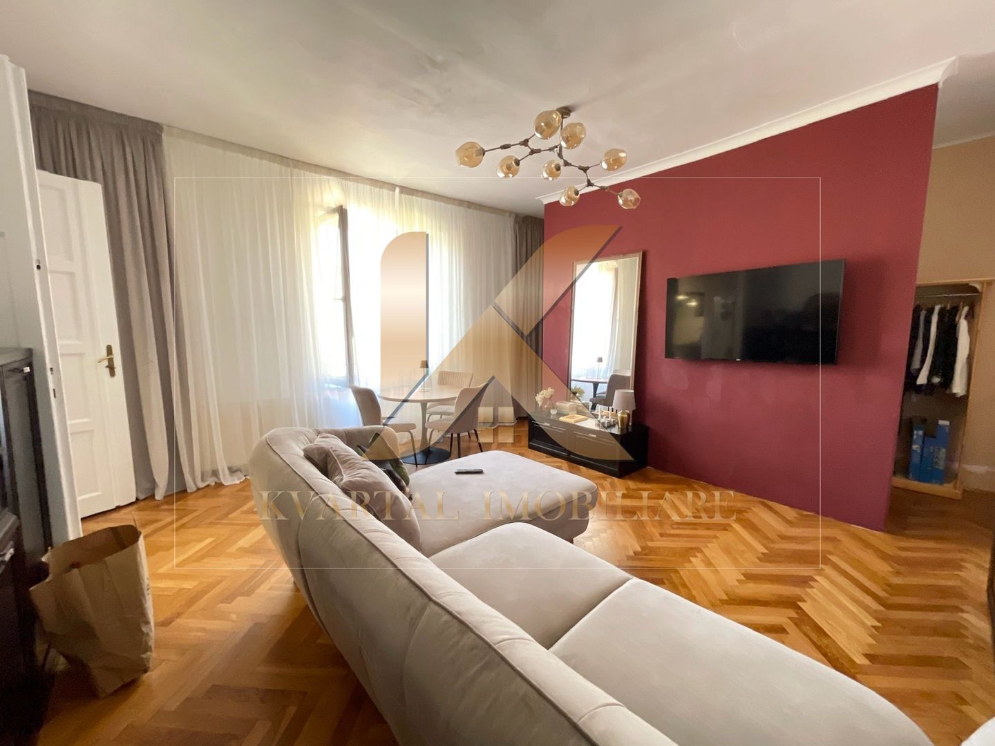 Apartament de lux 3 camere,  100mp Zona Ultracentrală! - Poză 2