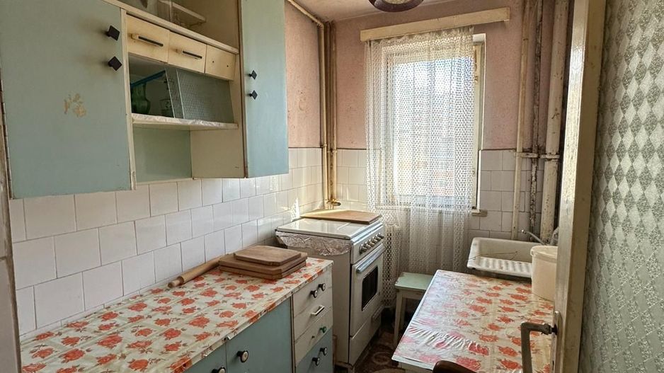 Vând apartament 4 camere pe Bulevardul Transilvaniei - Poză 5