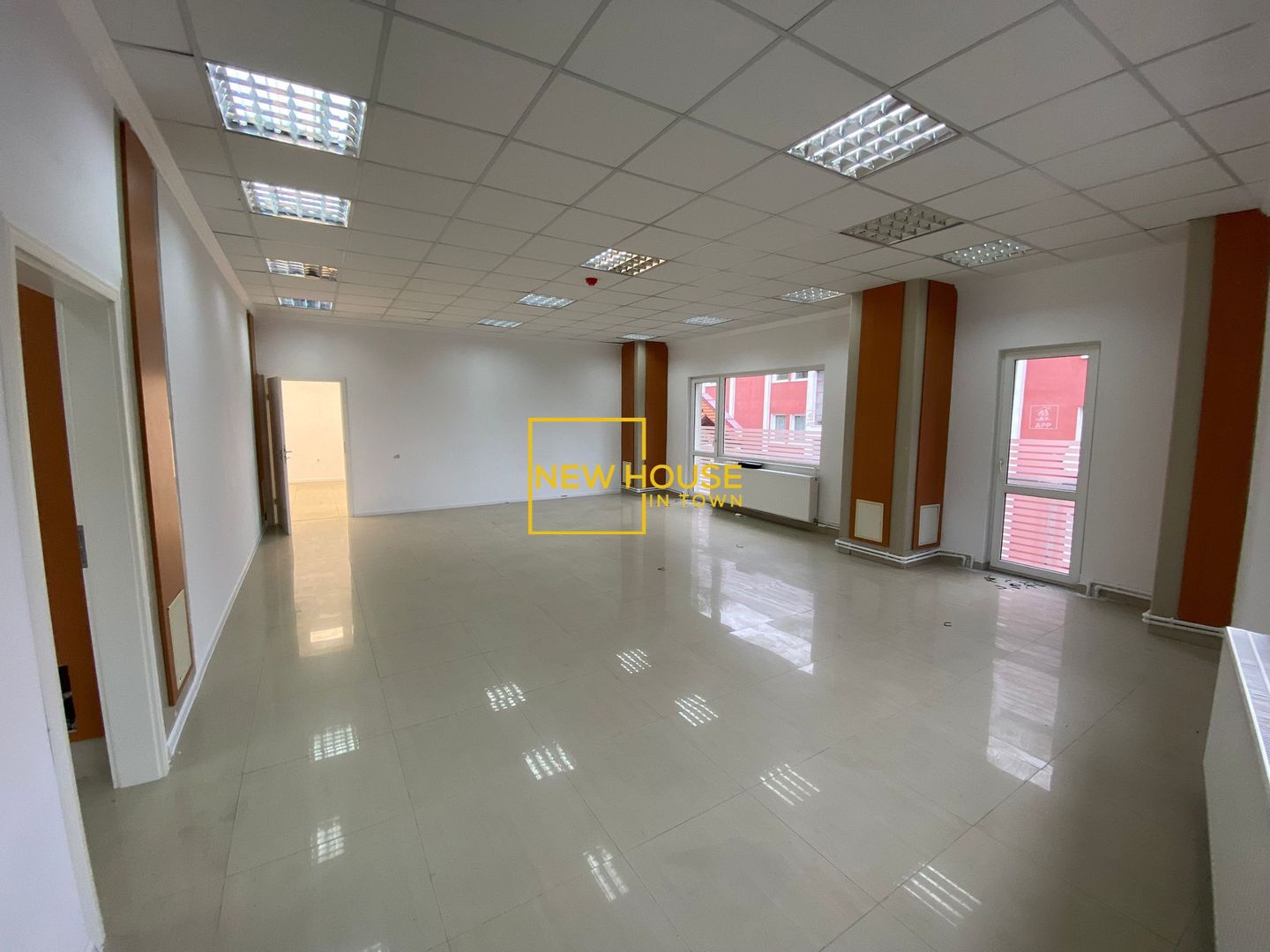 Spațiu de birouri / showroom de închiriat | Zona Blumana | Vedere panoramică - Poză 10