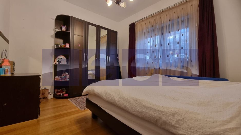 VANZARE- 9- CAMERE (S+P)- VILA -COTROCENI - Poză 14