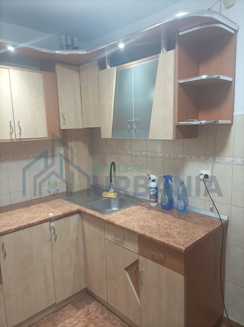 Apartament 2 camere de inchiriat, cartier Dacia, etaj 6, mobilat si utilat, Alexandru cel Bun - Poză 3