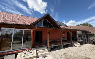 Casă de vanzare 6 camere 220 m² utili cu 376 M² teren la șosea - Poză 26