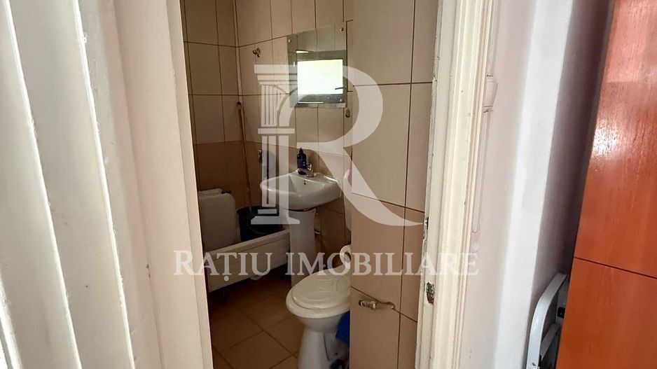 Spațiu comercial de închiriat | 3 camere | Zona Sovata - Poză 4