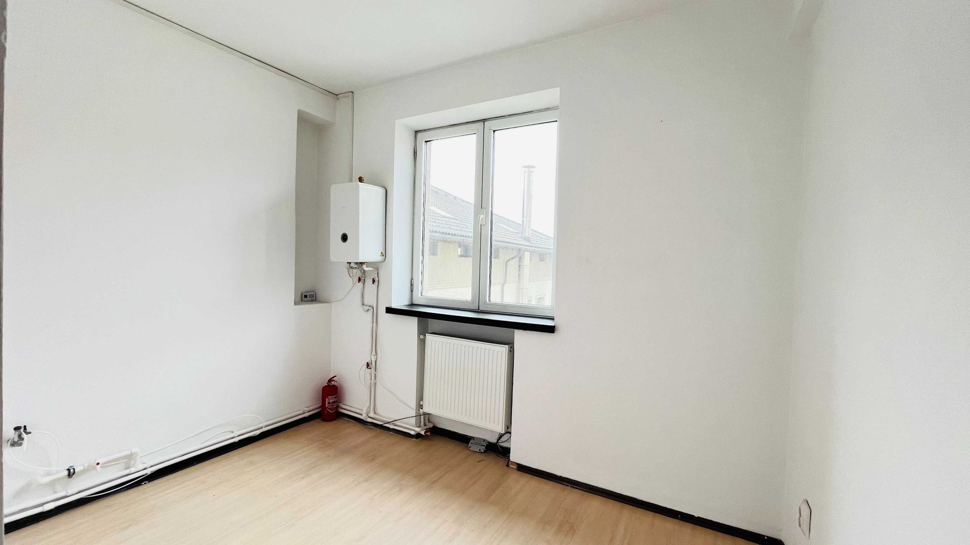 Apartament 2 camere Capitale - Poză 8