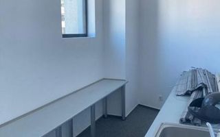 BRASADAS vinde Cladire de Birouri Inchiriat in Zona Unirii. - Poză 9