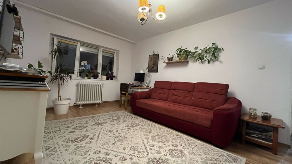 Girocului-Lidia | Decomandat | Centrala proprie | 2 bai | Bloc izolat | Garaj - Poză 1