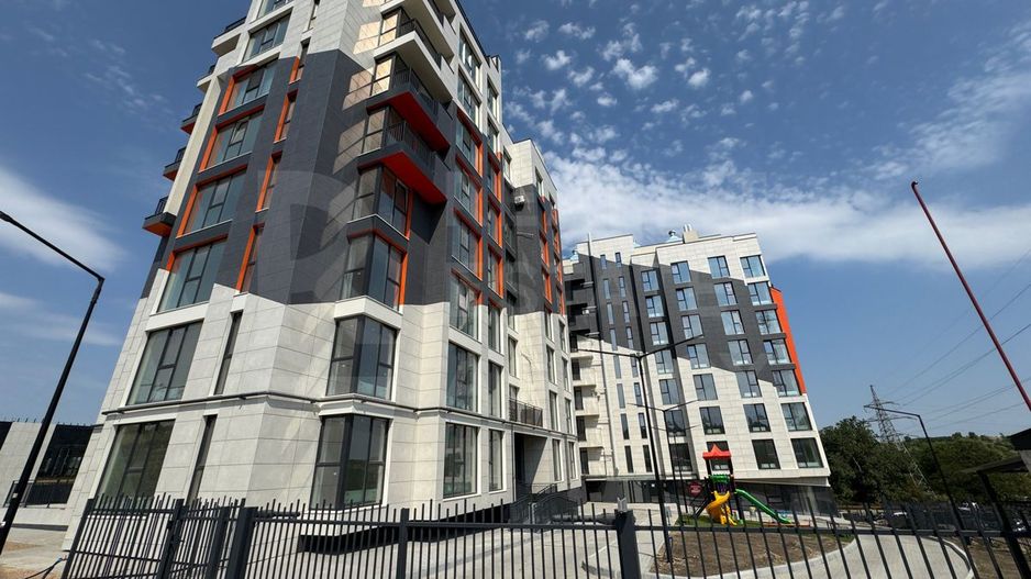 Vânzare, penthouse, 3 camere, str. Nicolae Milescu Spătaru, Ciocana - Poză 2