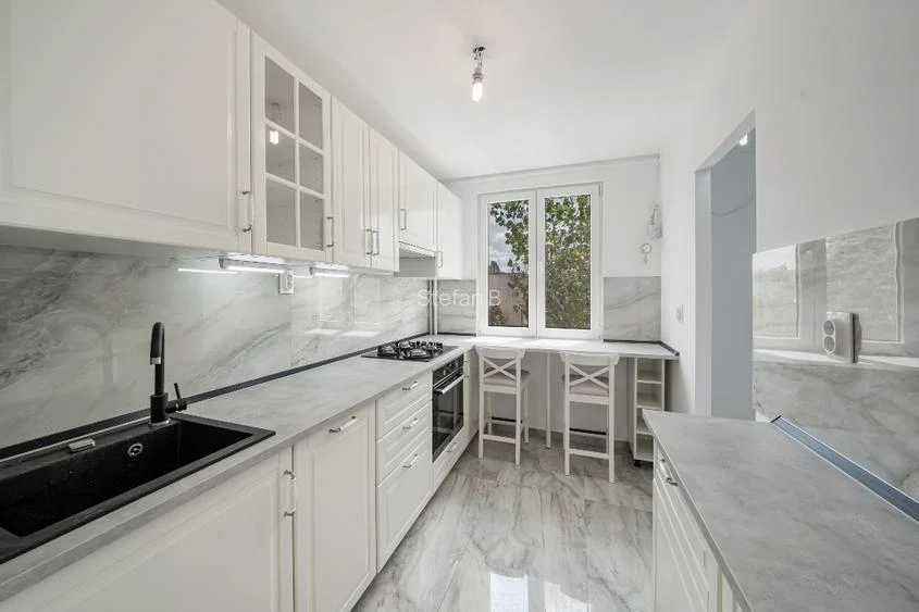 Apartament 3 camere decomandat + boxa - Drumul Taberei - Poză 1